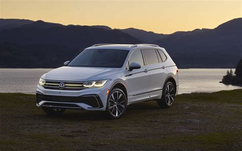 2022 Volkswagen Tiguan photo