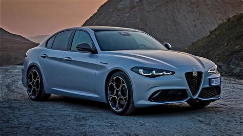 2023 Alfa romeo Giulia photo