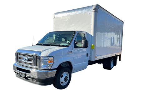 2023 Ford E-450