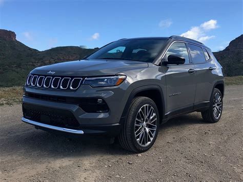 2023 Jeep Compass photo