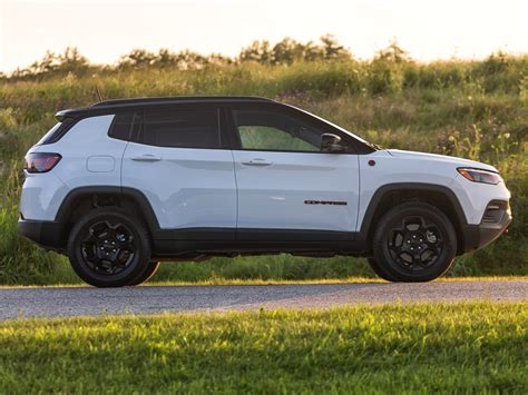 2023 Jeep Compass photo