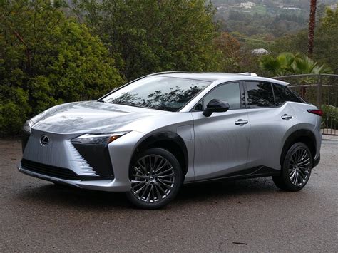 2023 Lexus Rz photo