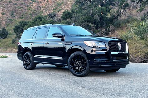 2023 Lincoln Navigator photo