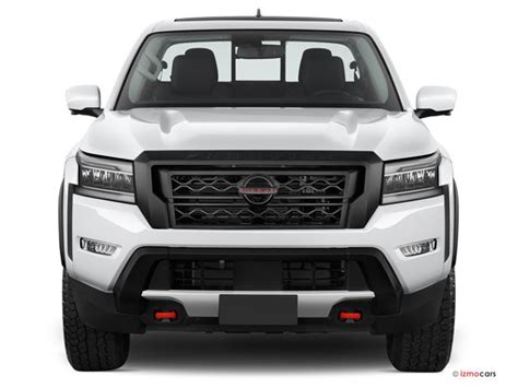 2023 Nissan Frontier photo