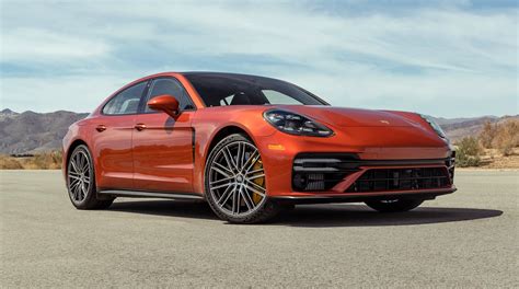 2023 Porsche Panamera