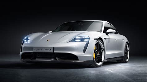 2023 Porsche Taycan photo