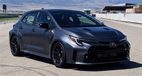 2023 Toyota Gr corolla photo