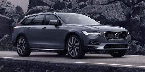 2023 Volvo V90cc photo