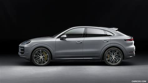 2024 Porsche Cayenne photo