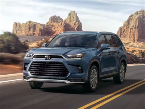 2024 Toyota Grand highlander photo