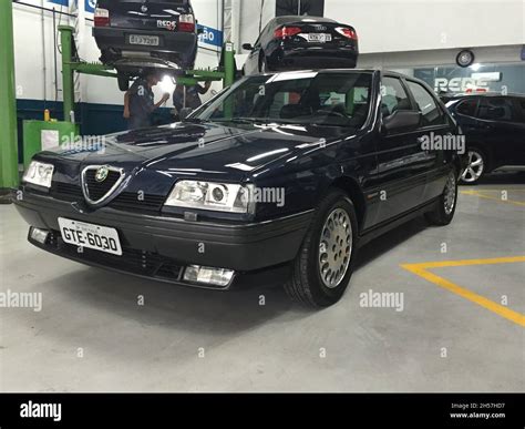 Alfa romeo 164 photo