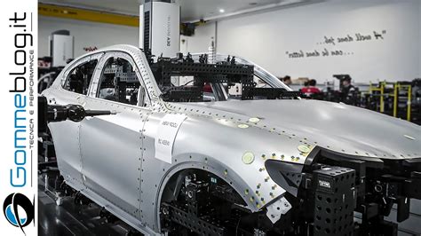 photo of Alfa romeo Stelvio car production