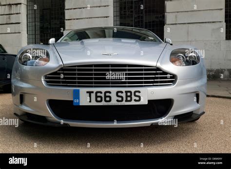 Aston martin Db9 photo