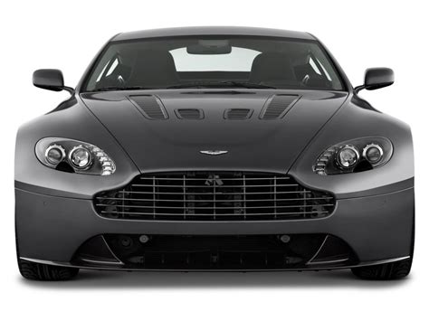 Aston martin V12 vantage coupe photo