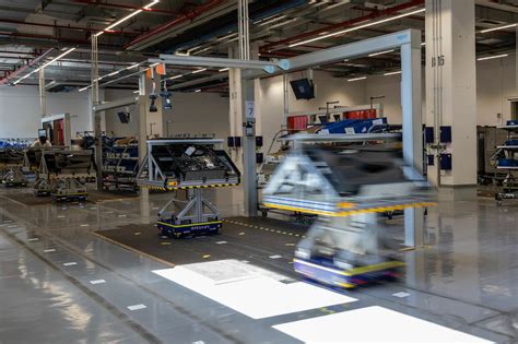 photo of Audi 100 car production