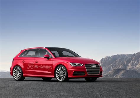 photo of Audi A3 etron car production