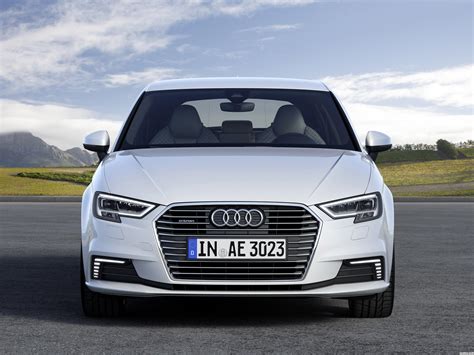 Audi A3 etron photo