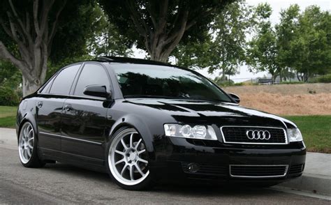 Audi A4 2003 photo