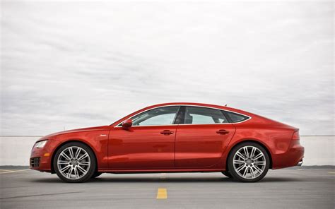 Audi A7 2012 photo