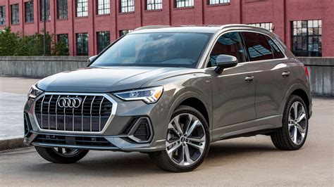 Audi Q3 2019 photo