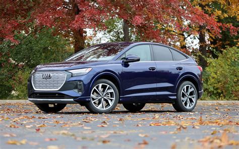 Audi Q4 e-tron 2023 photo