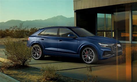 Audi Q8 2021 photo