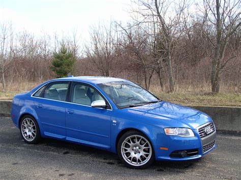 Audi S4 2006 photo