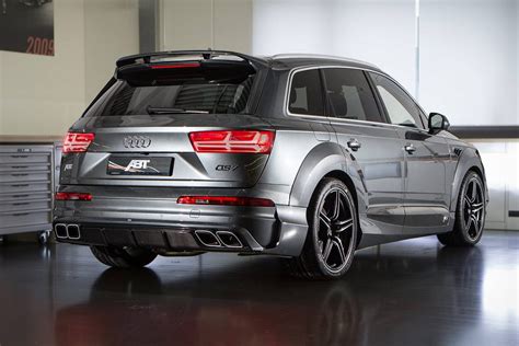 photo of Audi Sq7 car production