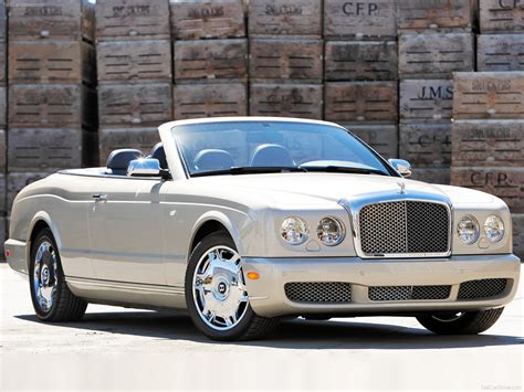 Bentley Azure photo