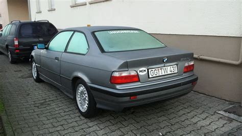 Bmw 318ia 1993 photo