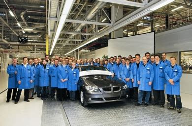 photo of Bmw 320i car production