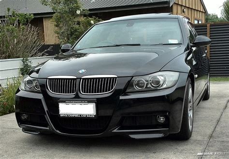 Bmw 323i photo