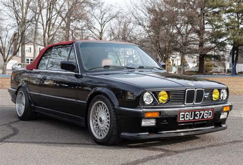 photo of Bmw 325ic car production