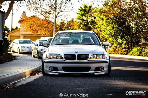 Bmw 330xi photo