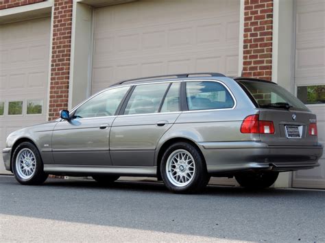 Bmw 525ia sport wagon 2002 photo