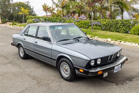 photo of Bmw 528e car production