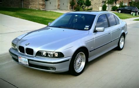 Bmw 528i 1998 photo