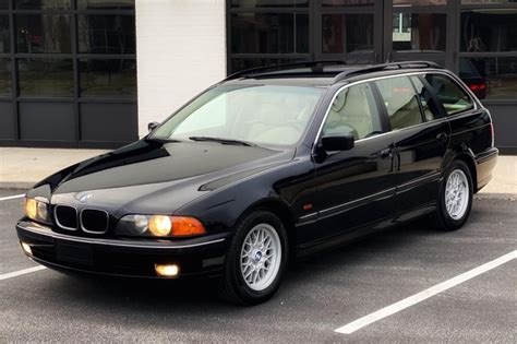 Bmw 528i 1999 photo