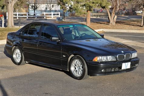 Bmw 530i 2001 photo