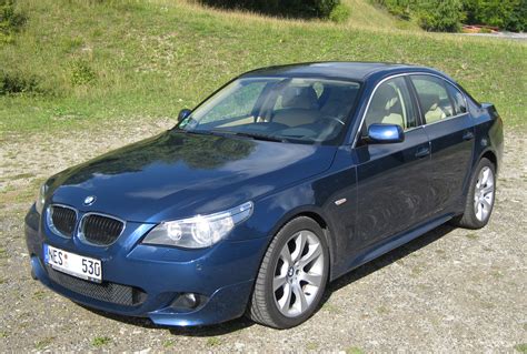 Bmw 530ia photo