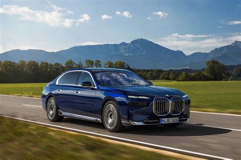 photo of Bmw 740 car production