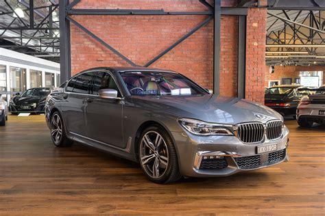 Bmw 740i 2016 photo