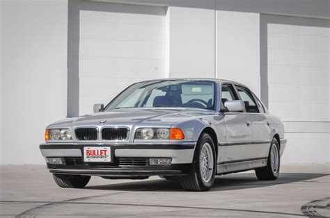 Bmw 740il 1998 photo