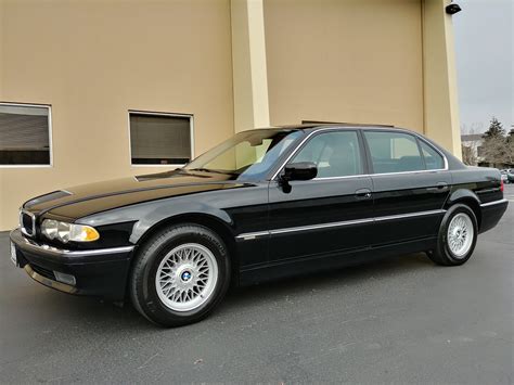 Bmw 740il 2001 photo