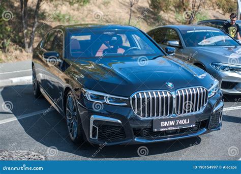 Bmw 740li photo