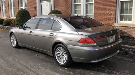 Bmw 745li 2004 photo