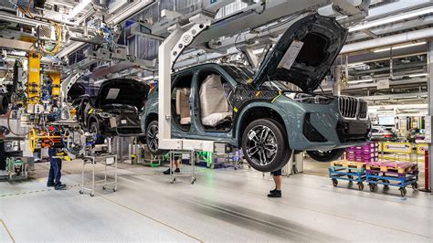 photo of Bmw X1 car production