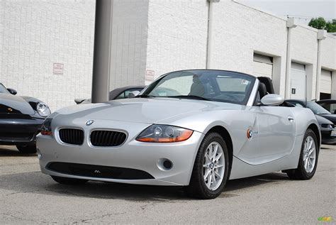 Bmw Z4 2004 photo