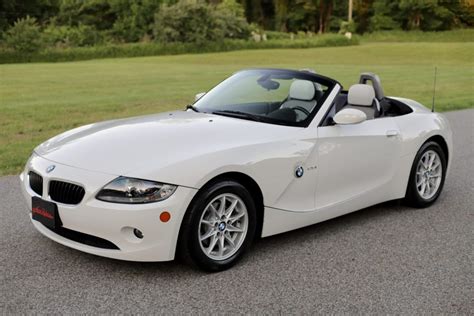 Bmw Z4 2005 photo