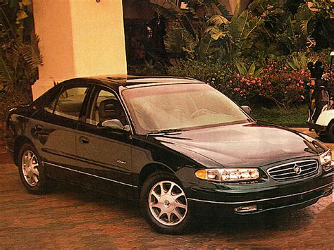 Buick Regal 1998 photo